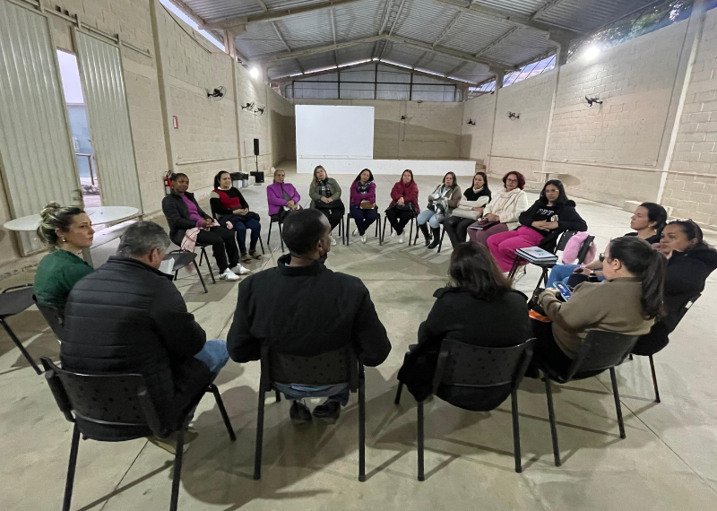 Prefeitura de Alto Caparaó lança projeto “Canal Direto” com professores da rede municipal