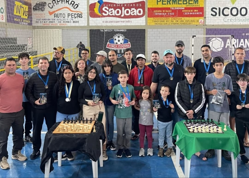 Alto Caparaó realiza 2ª edição do Chess Challenger e fortalece o esporte na cidade